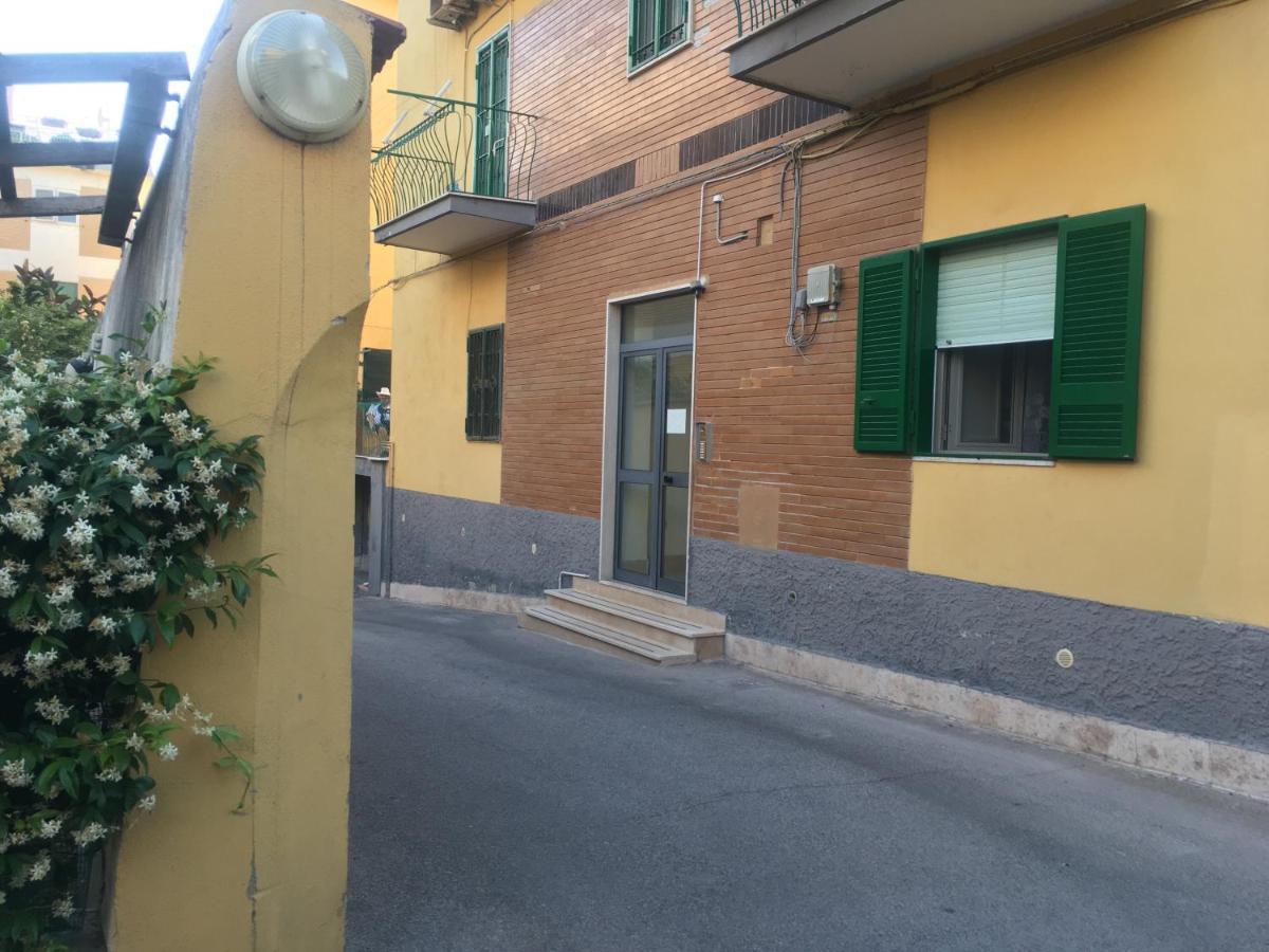 Neapolis Bay Apartment Portici Luaran gambar