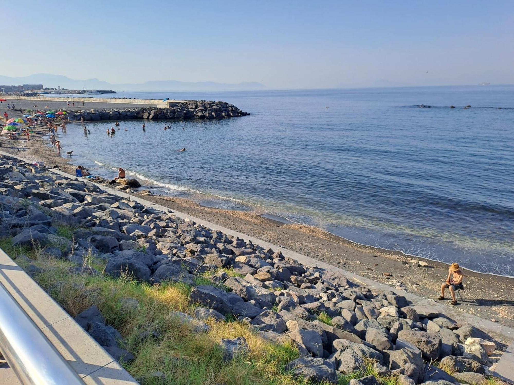 Neapolis Bay Apartment Portici Luaran gambar